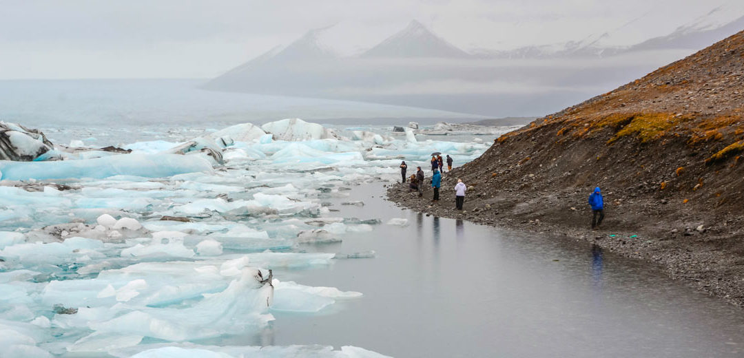 LA VUELTA A ISLANDIA EN EL PUENTE DEL PILAR