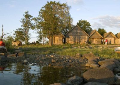 Ruta en coche de alquiler con visita al Parque Nacinal de Laahemaa en Países Bálticos